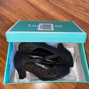 Toddler Girls; Size 10; Sparkly Black Dress Shoes with small heel; New in Box
